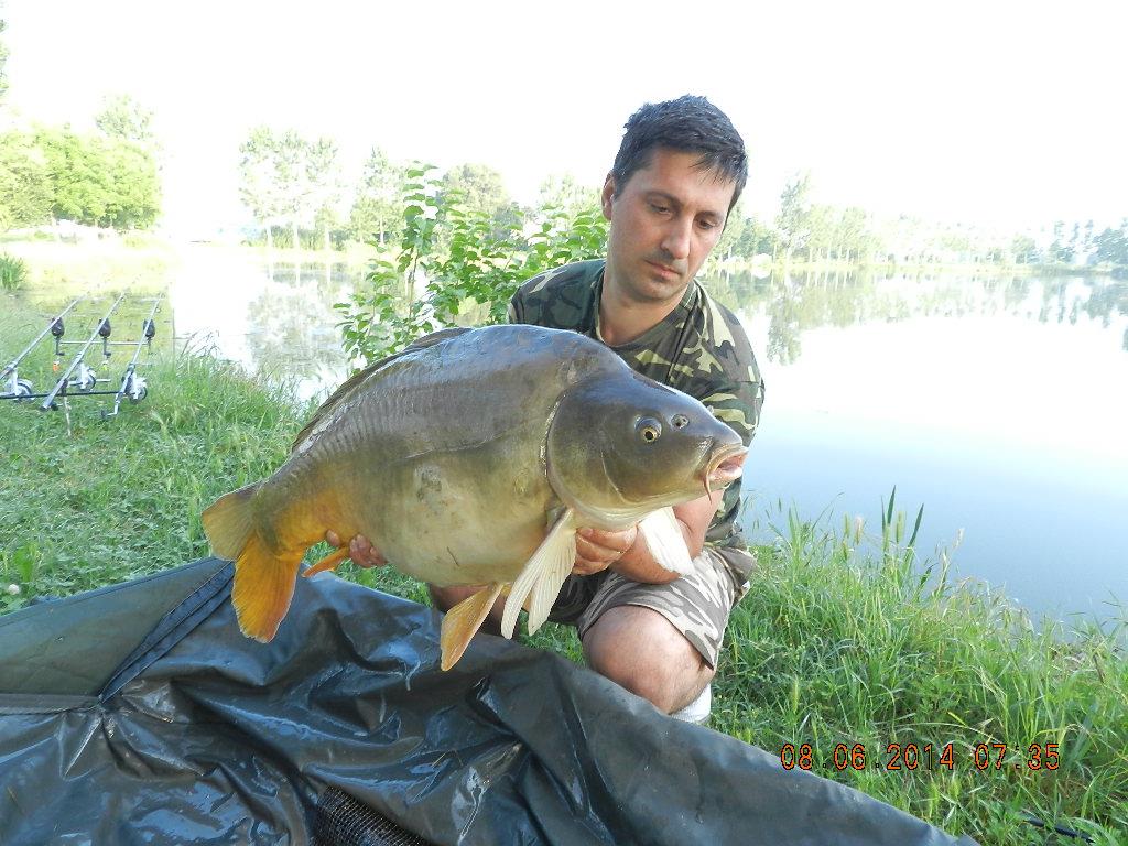 marginal fishing - dscn2668.JPG